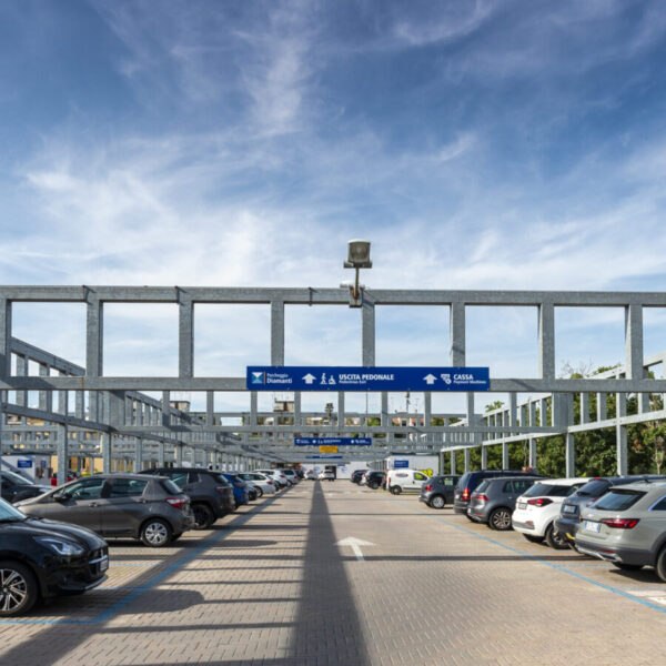 Parcheggio Diamanti